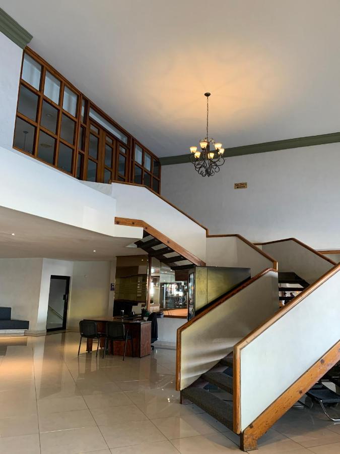 Fastos Hotel Монтерей Екстериор снимка