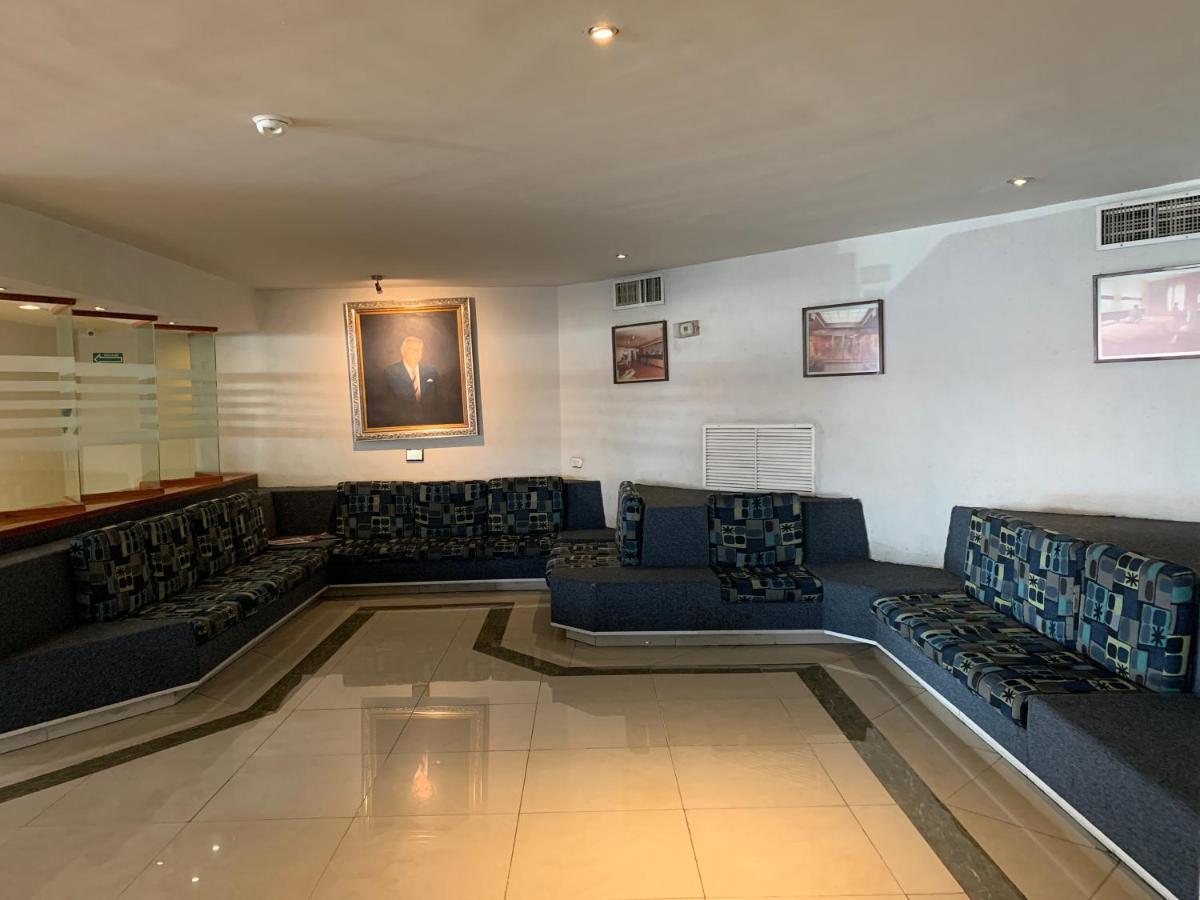 Fastos Hotel Монтерей Екстериор снимка