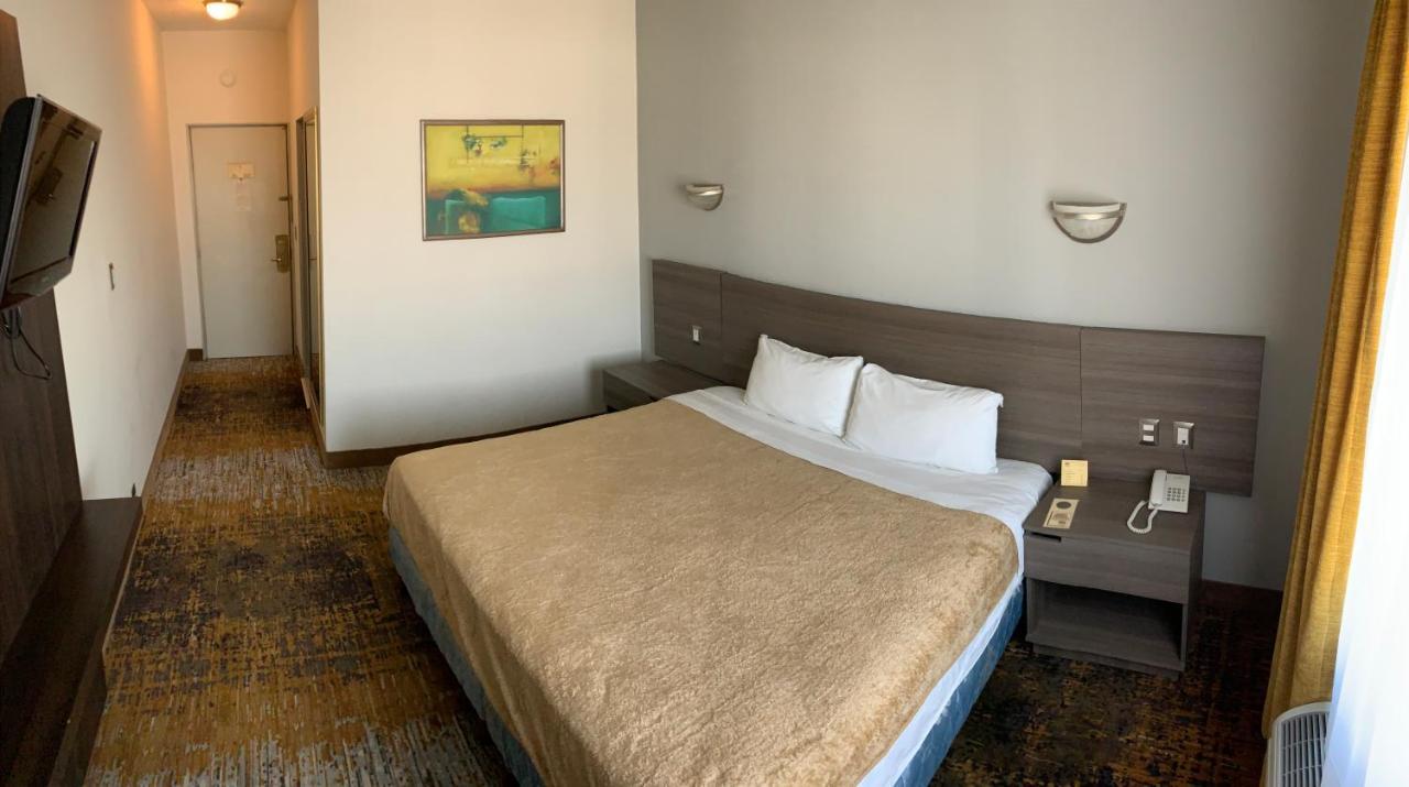 Fastos Hotel Монтерей Екстериор снимка