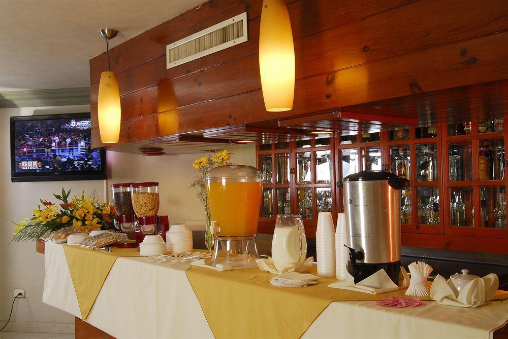 Fastos Hotel Монтерей Екстериор снимка